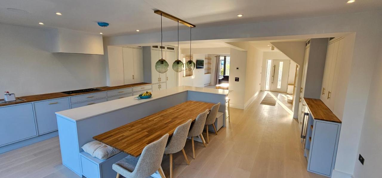 Luxury Home Near Fistral Beach New Quay Екстериор снимка
